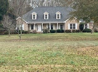 438 Lowery Rd, Fayetteville, GA 30215