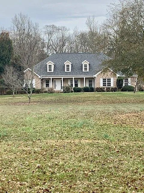 438 Lowery Rd photo 1