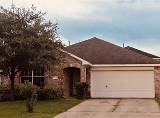 16858 Mission Ridge Ln, Houston, TX 77073