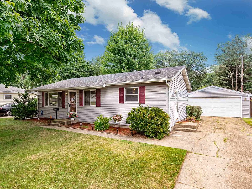 1st image of 1604 Crestwood Blvd