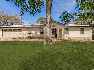17218 Happy Hollow Dr, San Antonio, TX 78232