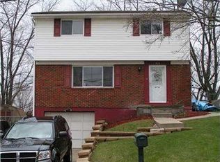 418 Vale Dr, Pittsburgh, PA 15239