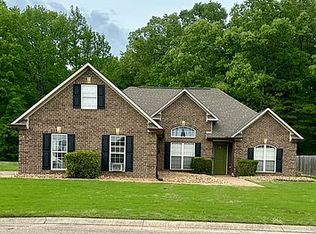 325 Canvasback Dr, Medina, TN 38355
