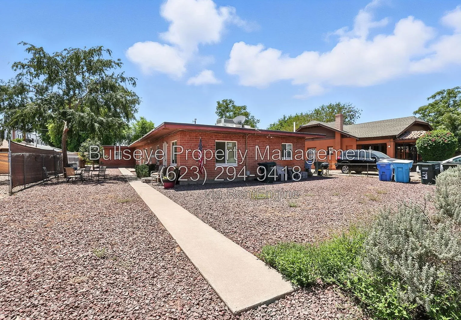 2 bed, 1.0 bath, 650 sqft, $900 — Photo 2