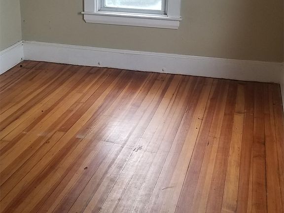 Solid Hardwood Floors