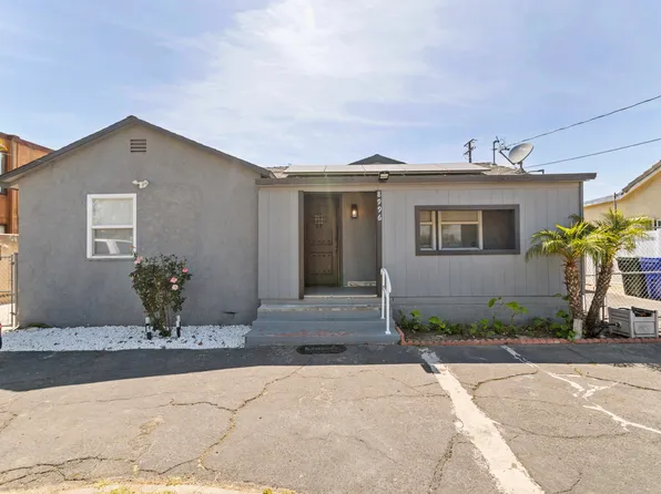 8996 Newport Ave, Fontana, CA 92335