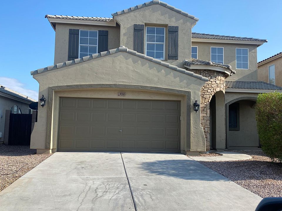 1st image of 45165 W Sage Brush Dr