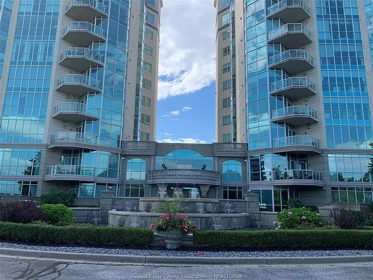 5055 Riverside Dr E #201 — Photo 38