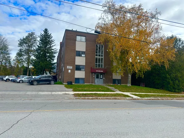 220 Ashland Ave #21, London, ON N5W 4E4