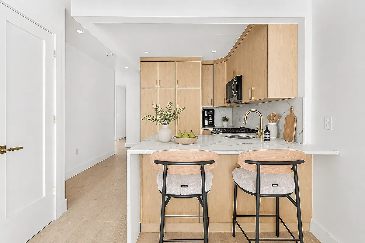478 Bergen Street — Photo 3