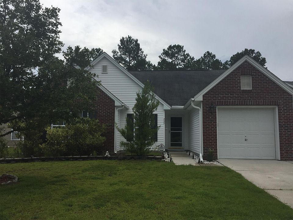1st image of 227 Avonshire Dr