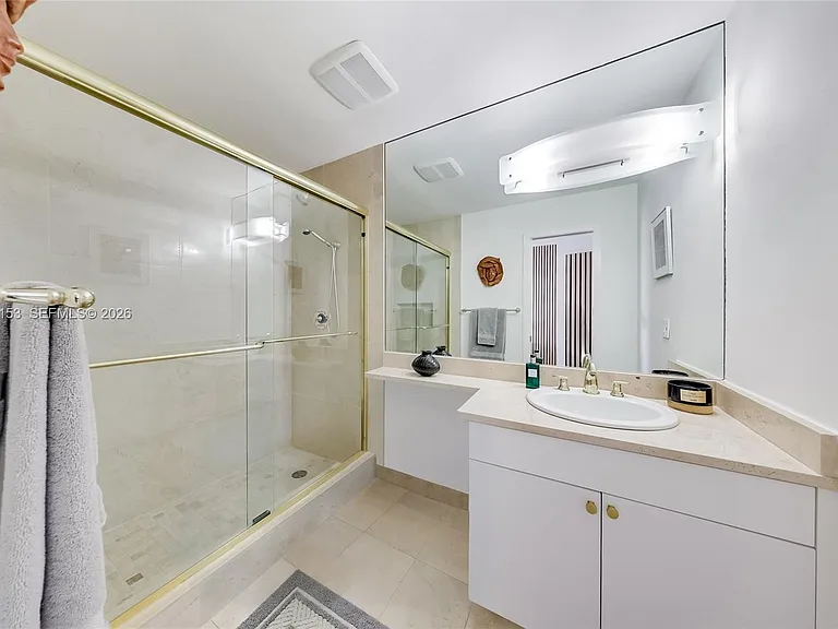 1000 Venetian Way #1902 — Photo 10