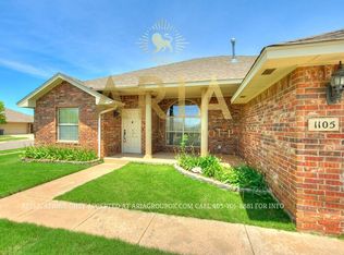 1105 Sparrow Hawk Dr, Norman, OK 73072