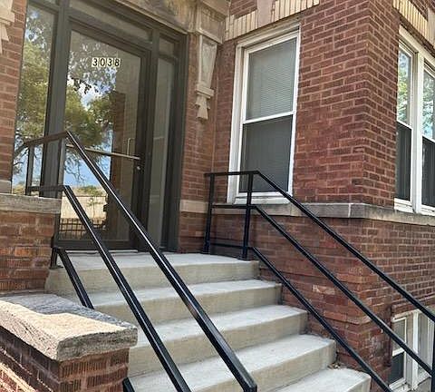 2nd image of 3038 N Albany Ave APT 3
