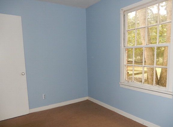 4th image of 5274 Nisbet Dr