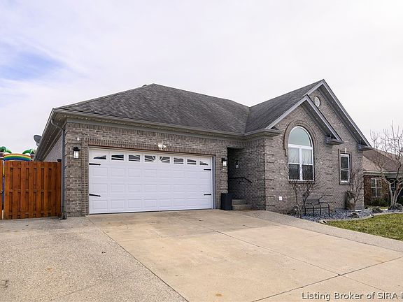 2nd image of 13812 Deerfield Crossing