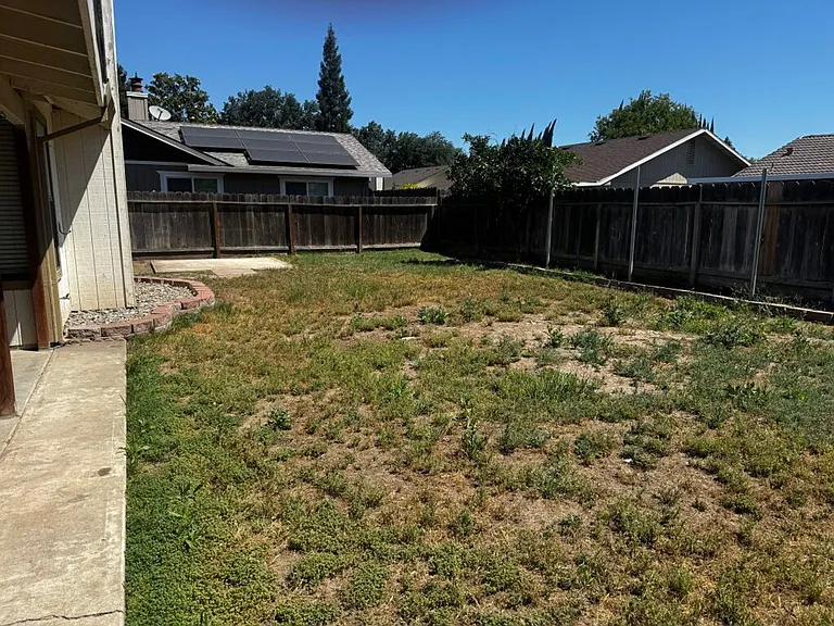 861 Cloverland Way — Photo 15