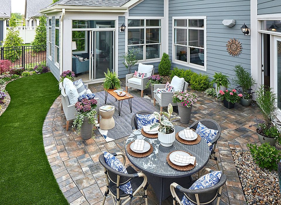 The Courtyards at Beulah Park by Epcon Communities Ohio in Grove City