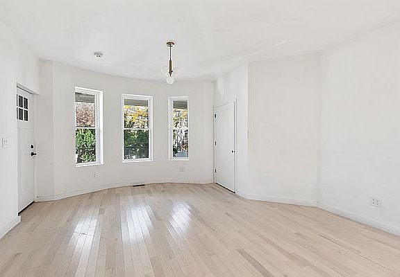 5th image of 3402 Avenue K #1