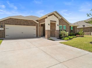 1338 Rolling Meadows Dr, Cedar Hill, TX 75104