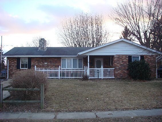 1699 Maumee drive