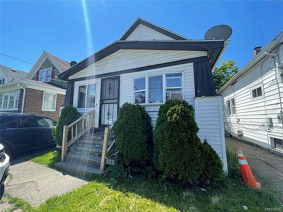 2nd image of 325 Hewitt Ave