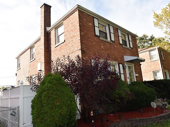 2nd image of 246 Frederick Ave
