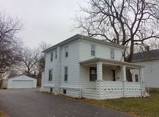 515 S Main St, Rochelle, IL 61068