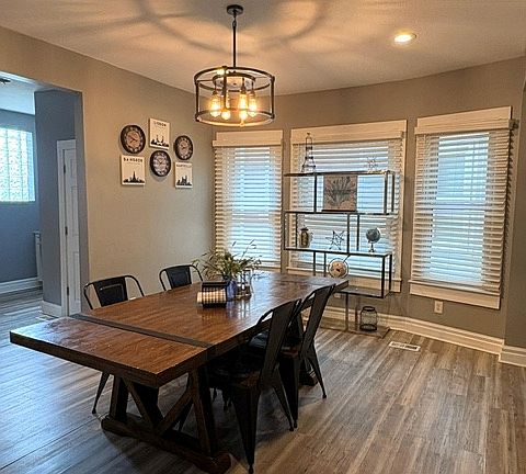 4th image of 852 E Grand Blvd #852