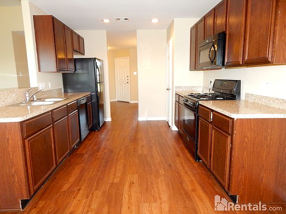 4th image of 59 San Simeon Dr