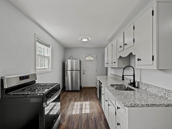 503 Elm St