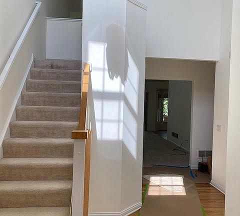 4th image of 5 Shaker Glen Ln