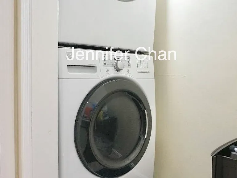 19 Braemore Rd #4 — Photo 8