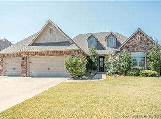 9306 N 93rd Ave E, Owasso, OK 74055