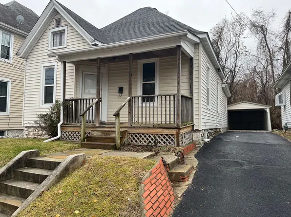 1128 W 9th St, Alton, IL 62002