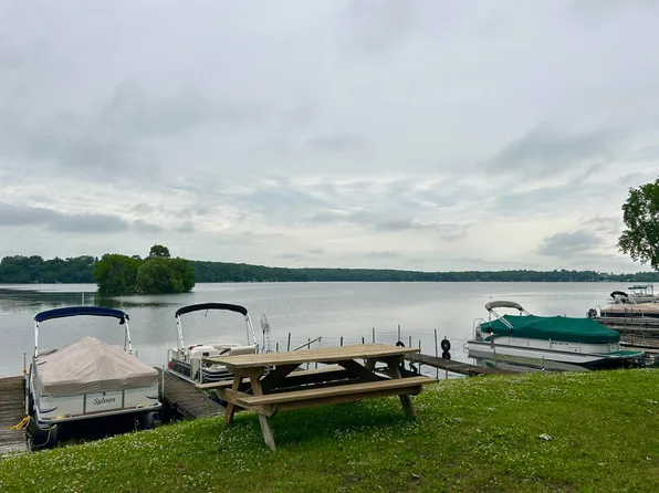 N2755 Welk Rd Unit 5, Markesan, WI 53946