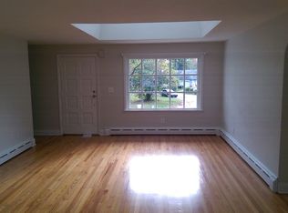 12 Tonetta Cir, Norwalk, CT 06855