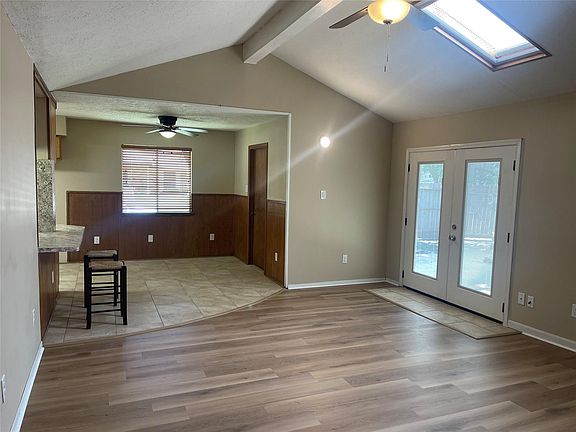 5th image of 11326 Sagemeadow Ln
