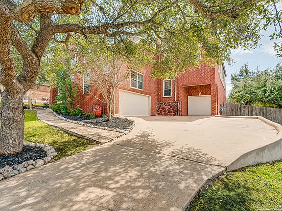 2nd image of 9022 Woodland