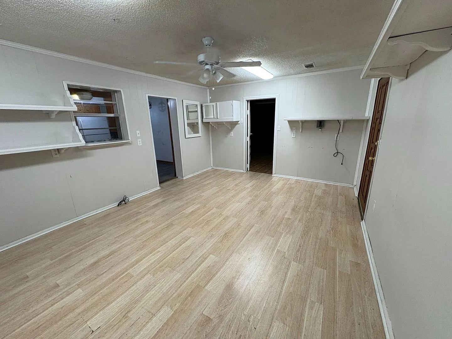 Move In Ready — Photo 3