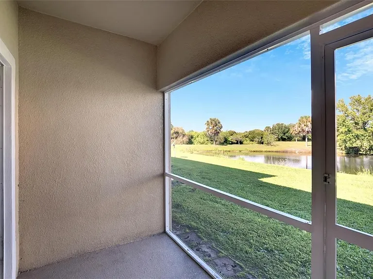 6421 Cypressdale Dr #101 — Photo 35