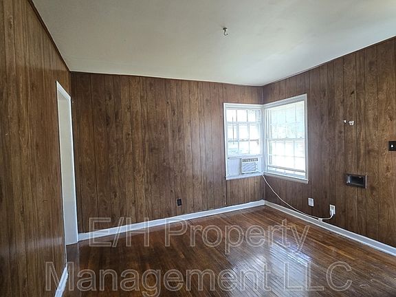 4th image of 528 S Glendale St