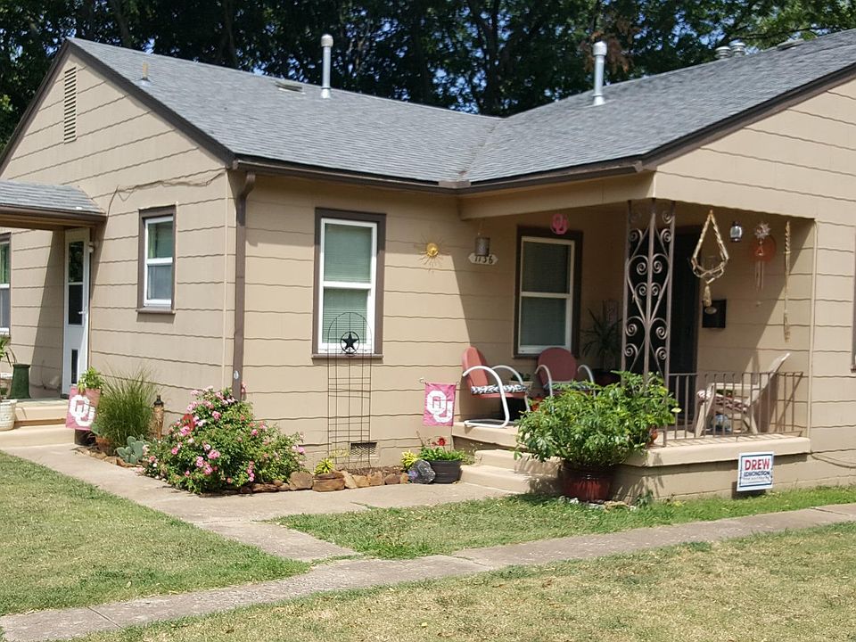 Front of Duplex. Nice front porch on a low traffic and safe