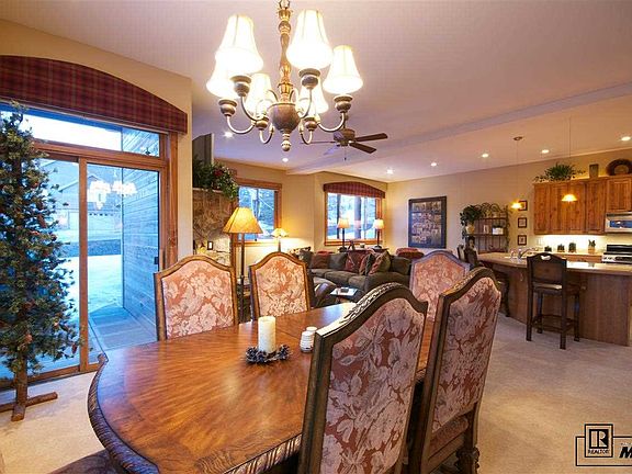4th image of 1428 Moraine Cir