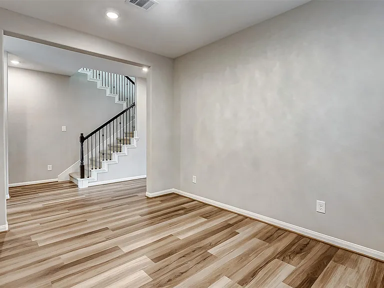 2165 Woodland Pine Dr — Photo 13