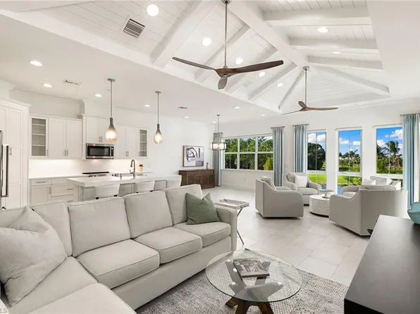 6585 Dominica DR #201, NAPLES, FL 34113