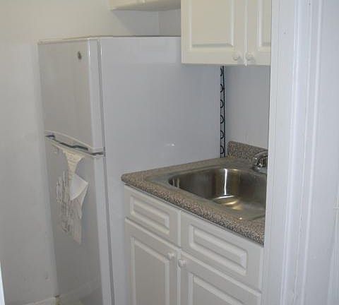 3rd image of 14487 41st Ave APT 409