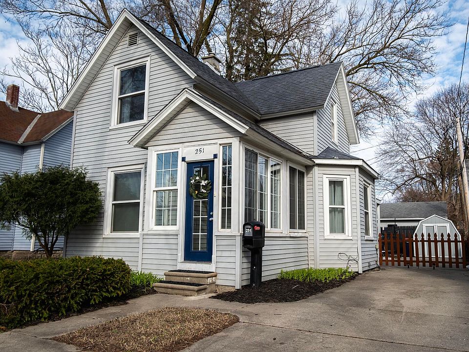 1st image of 251 Washington Blvd