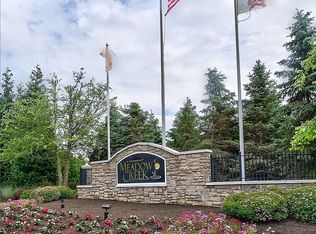 40 Chatsworth Rd, Manalapan, NJ 07726