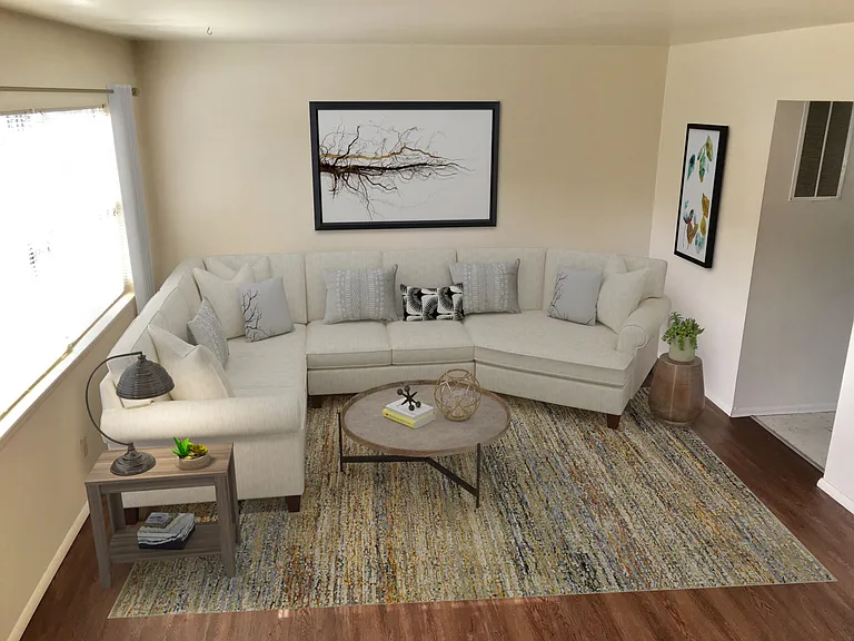 Falcon Way Townhomes — Photo 2